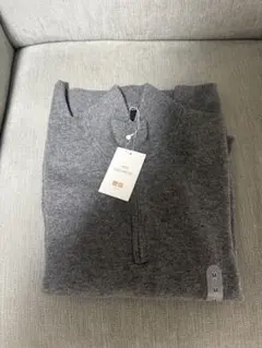 UNIQLO カシミヤハーフジップセーター