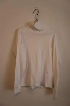 UNIQLO ホワイト タートルネック S