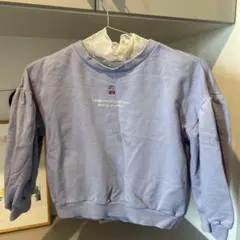 薄紫色トレーナー（さくらんぼ刺繍）