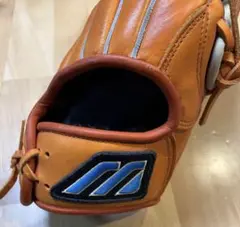 Item thumbnail for item 5e0d1122-1123-43fc-92e4-3de5867d7af6