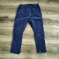 ネイビー コーデュロイ カジュアルパンツ