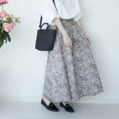tandey オオカミとフクロウ こもれび森のかくれんぼ 総柄スカート