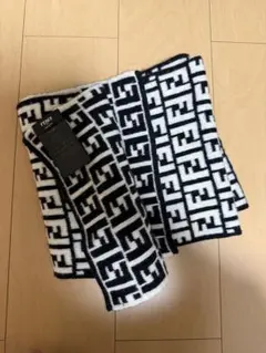 FENDI FX5346 マフラーのサムネイル