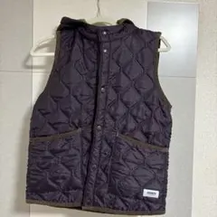 美品　アーメンキルティングベスト　0 パープル　紫