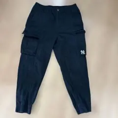 NY Yankees カーゴジョガーパンツ 黒