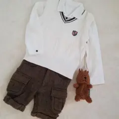 ホワイトケーブルニットベストとショートパンツセット