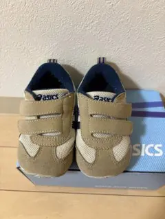 ASICS キッズスニーカー ベージュ