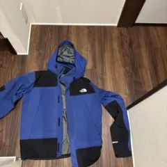 THE NORTH FACE GORE-TEX マウンテンパーカーのサムネイル