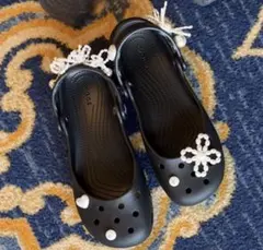 新品crocs 別注プラットフォーム グリッター サンダル　黒　金子彩着用 新品crocs 別注プラットフォーム グリッター サンダル 黒 金子彩着用