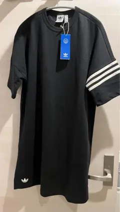 新品未使用adidasワンピース
