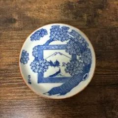 だまし絵の印判小皿