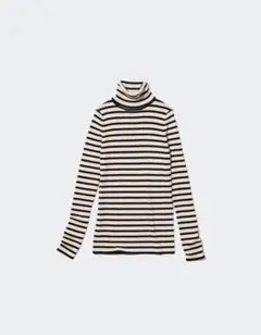 ユニクロ　メリノリブタートルネックセーター