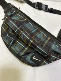 NIKE ウエスト　ボディバッグ