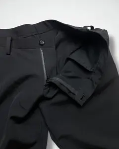 Yohji Yamamoto ウールギャバジンジップヘムテーパードパンツのサムネイル