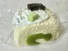 momoco うさぎ　ロールケーキ　抹茶　スクイーズ