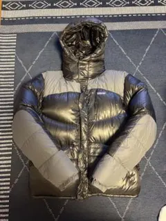 パタゴニア　ダウンパーカー　Sサイズ　軽量　肉厚　収納袋当て布付き