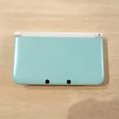 任天堂　3DSLL ミントホワイト