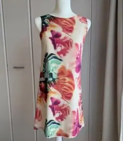 alice+olivia（アリス アンド オリビア）ワンピース