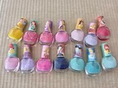 ハナ様専用です！ディズニープリンセス 　はがせるネイル　１４本