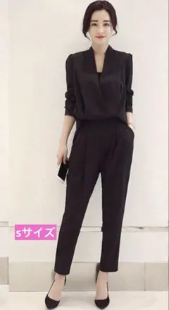 黒いパンツセットアップ　新品未使用Sサイズ　即発送