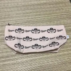 ドアラ　ポーチ