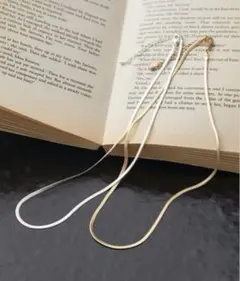 《新品タグ付き》ピュアルセシン スネークチェーンネックレス ゴールド