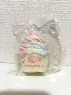 捏捏 スクイーズ とろける濃厚ソフトクリーム　マカロンカラー
