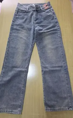 SHEPP ブルーストレートデニム 新品タグ付き