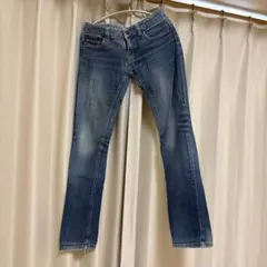 ブルーデニム スリムフィット フレア