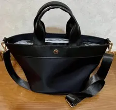 Item thumbnail for item 8226269e-de7f-4e0e-ab3c-e09c452ba380