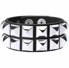 supreme Studded Leather Bracelet メルカリ最安値のサムネイル