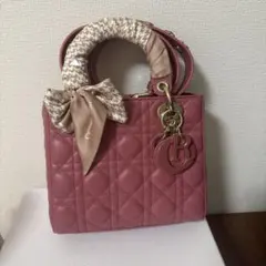 レディディオール ゴールド金具 美品 ミディアム パテント - メルカリ