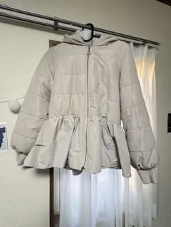 最終値下げ！anyfam ♡フリル付きダウンジャケット 150サイズ ベージュ