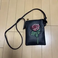バラ刺繍 黒レザーショルダーバッグ