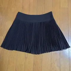 ♥️お値下げ♥️JILLSTUART プリーツ ミニスカート ブラックのサムネイル