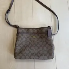 COACH シグネチャー ショルダーバッグ ショップ袋付き 今日限定7千→6 