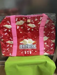ロッテ　雪見だいふく　ボストンバッグのサムネイル