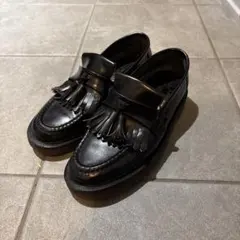 Loake Dr. Martens タッセルローファー ブラックのサムネイル
