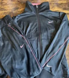 NIKE レディース ジャージセットアップ　オマケ付き