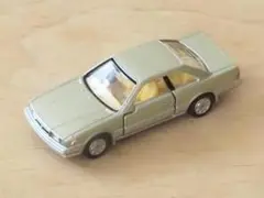 トミカプレミアム★日産 レパード No.04 ミニカーのサムネイル