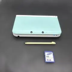 Nintendo 3DS LL ミントグリーン　タッチペン付き 4GB