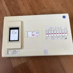 Panasonic 住宅用分電盤 BQE8616379 16回路 60A - メルカリ