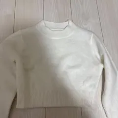 ホワイト ニットセーター 長袖 クルーネック