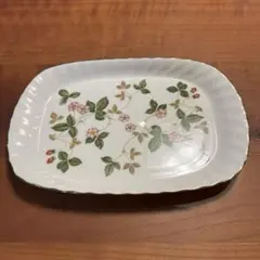 Wedgewood ワイルドストロベリー　スパイラルトレイ