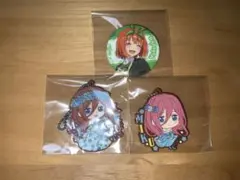 五等分の花嫁 中野四葉の缶バッジ、中野三玖ラバーストラップまとめ売り
