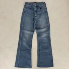 ユニクロ ジーンズ フレア ハイライズ 23（C300）