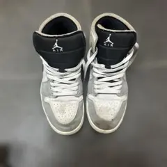 NIKE air Jordan mid high