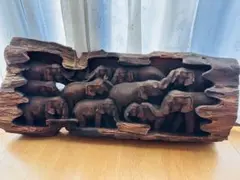 海外買い付け品　チーク材 一木彫り 象の群れ 木彫オブジェ / 壁掛け・置物