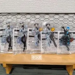 ディズニーツイステッドワンダーランド 　スタンド付きアクリルプレート