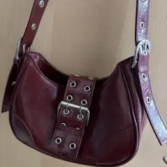 ワインレッド ショルダーバッグ